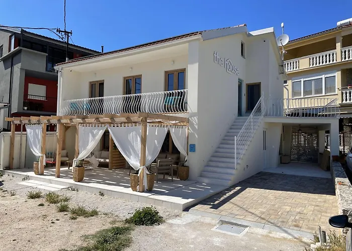 Appartement The House Rogoznica *